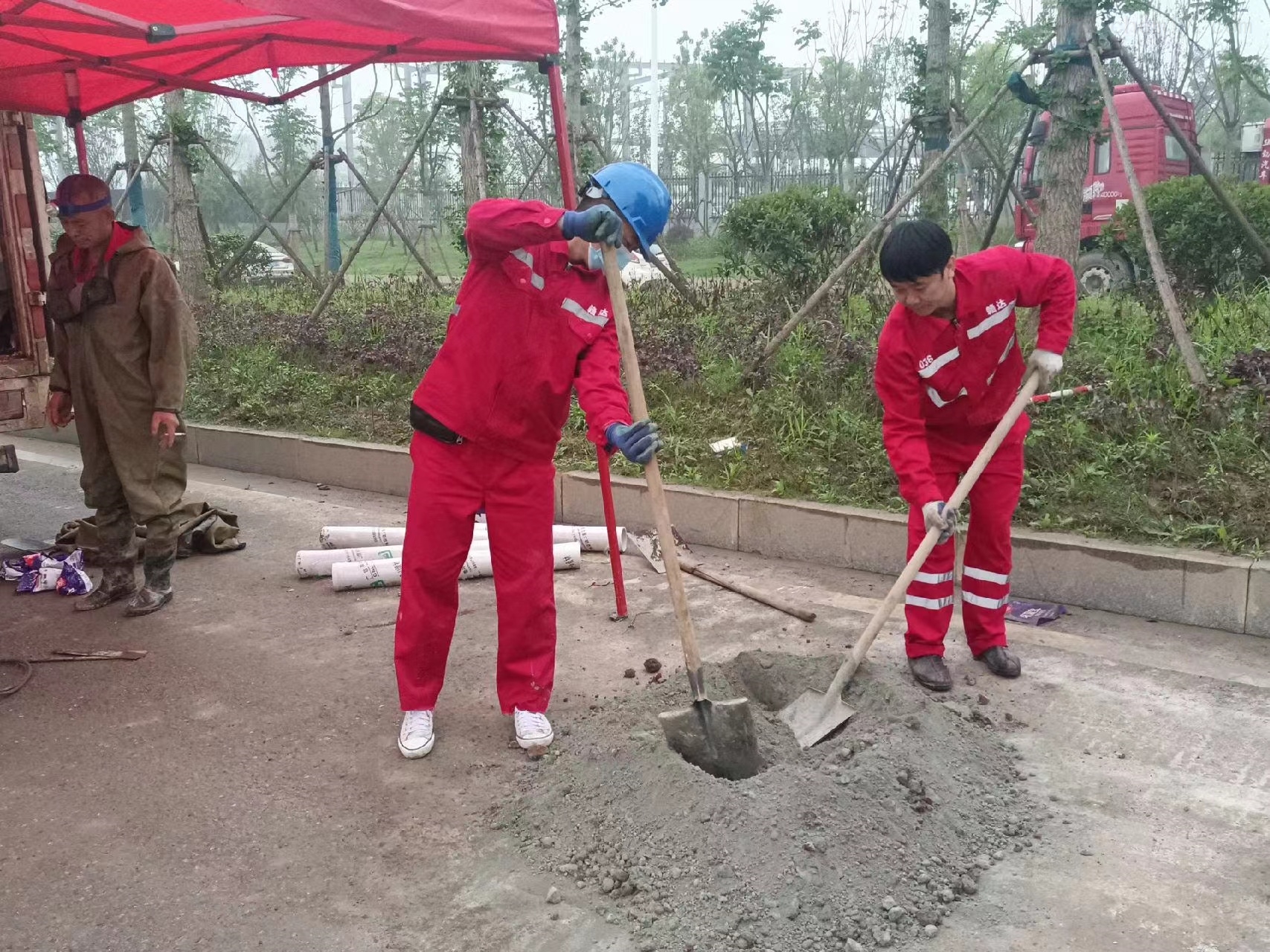 利辛管道疏通哪家好】及时进行市政管道清淤